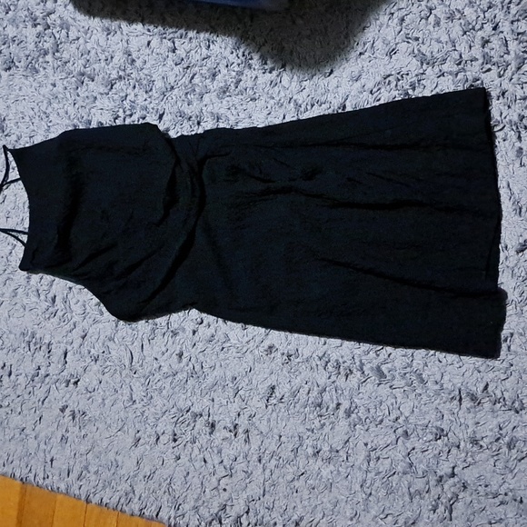 Zara women's xs little black dress, backless, criss cross thin straps, new w tag - Picture 6 of 8